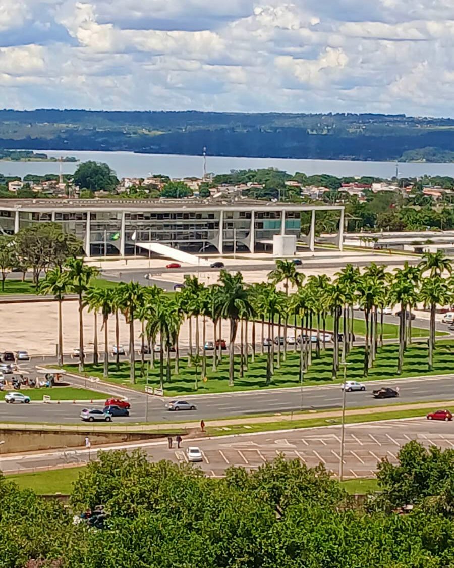 Presidente da Câmara de Massaranduba busca emenda para pavimentação em Brasília
